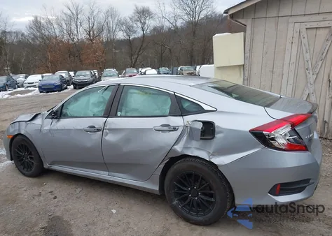 2019 Honda Civic Sport z USA, uszkodzony, nr VIN 2HGFC2F82KH537947